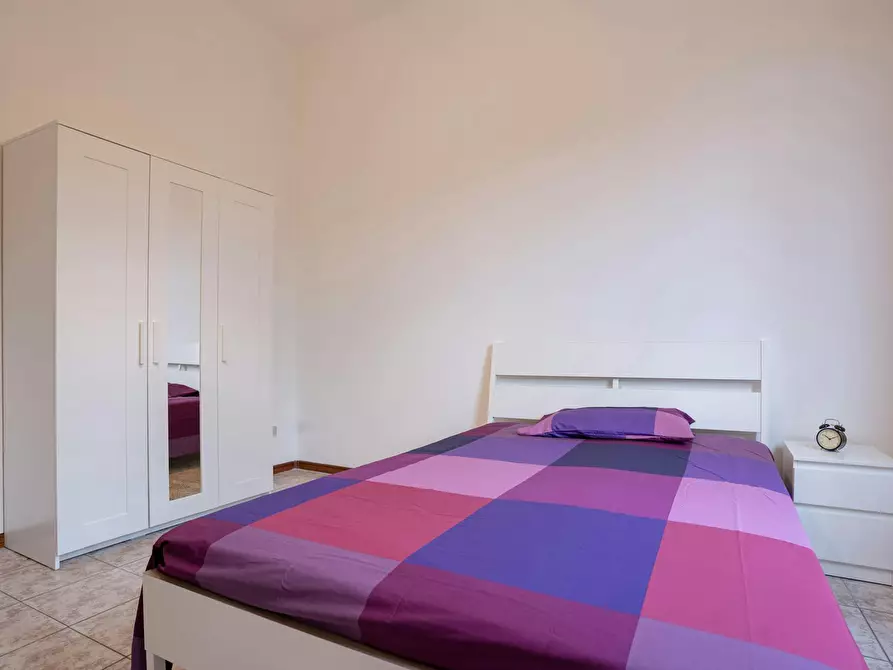 Immagine 2 di Camera in affitto  in Via Pompeo Vizzani a Bologna