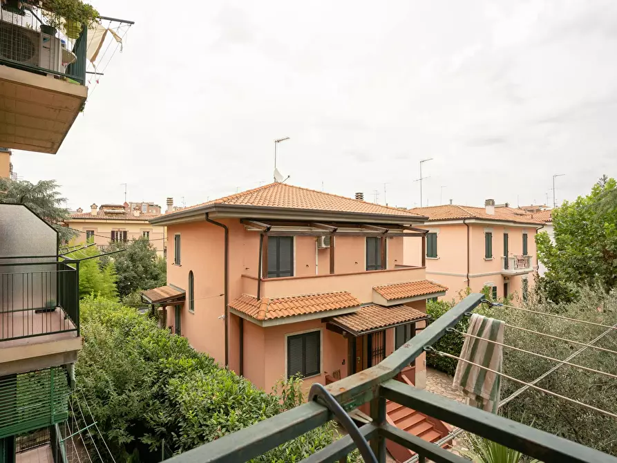 Immagine 10 di Camera condivisa in affitto  in Via Pompeo Vizzani a Bologna
