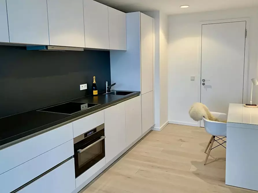Immagine 7 di Appartamento in affitto  in Europa-Allee a Frankfurt am Main