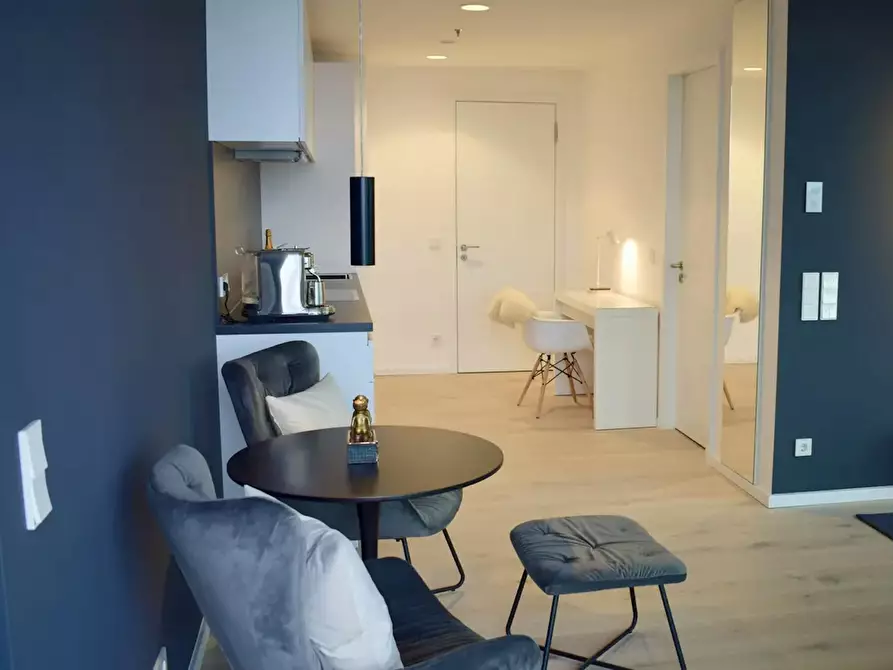 Immagine 6 di Appartamento in affitto  in Europa-Allee a Frankfurt am Main