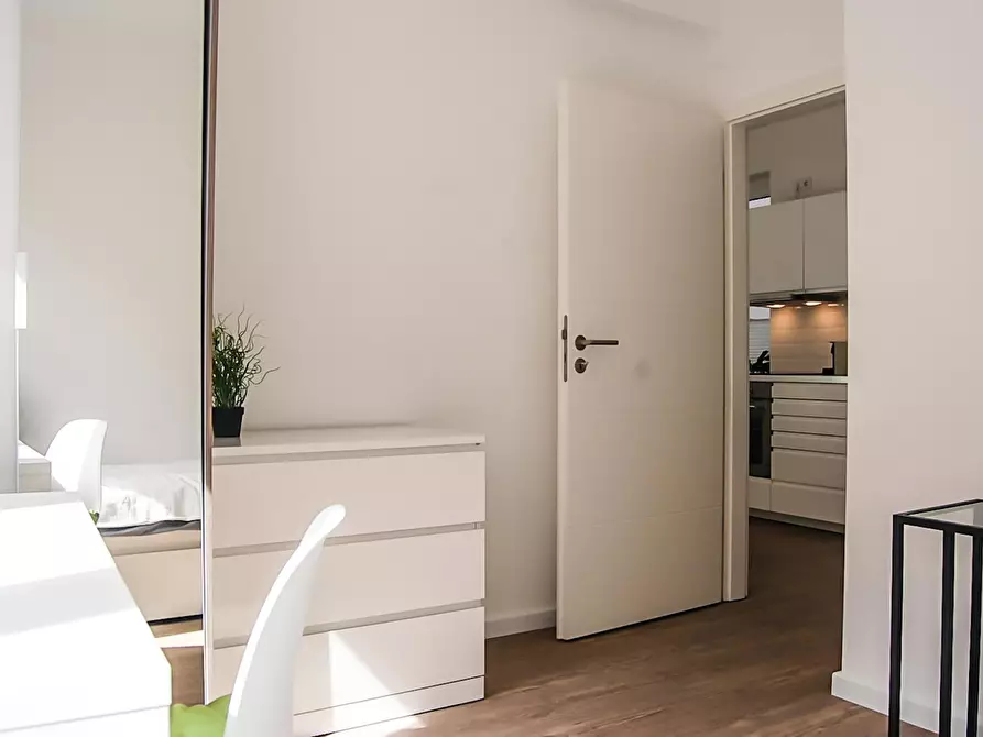 Immagine 6 di Appartamento in affitto  in Bismarckstraße a Köln