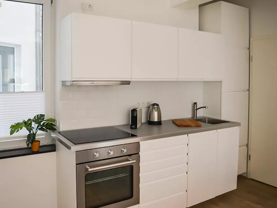 Immagine 10 di Appartamento in affitto  in Bismarckstraße a Köln