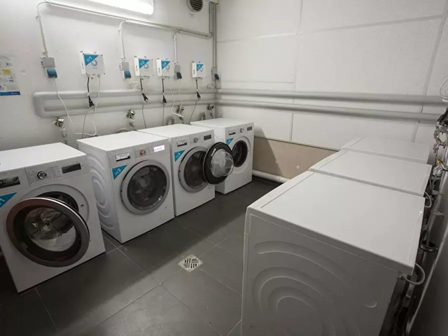 Immagine 10 di Appartamento in affitto  in Willy-Brandt-Allee a München