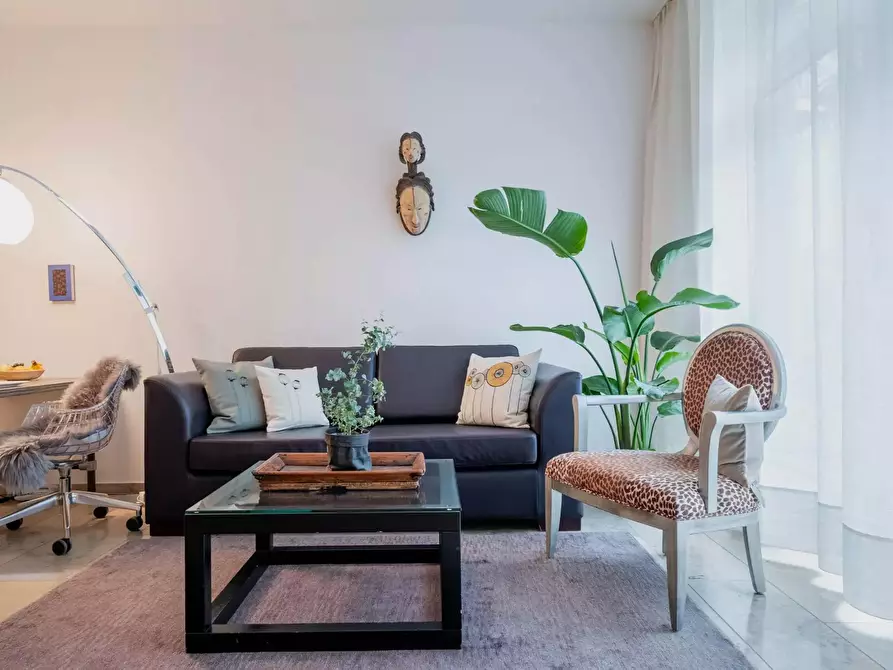 Immagine 6 di Appartamento in affitto  in Stephanienstraße a Düsseldorf