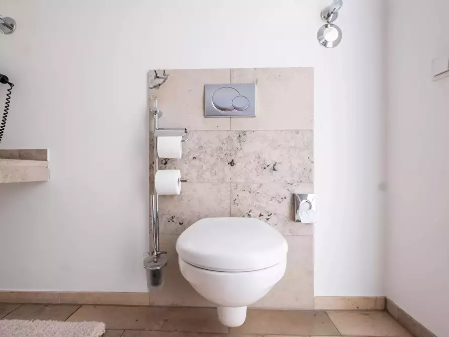 Immagine 10 di Appartamento in affitto  in Stephanienstraße a Düsseldorf