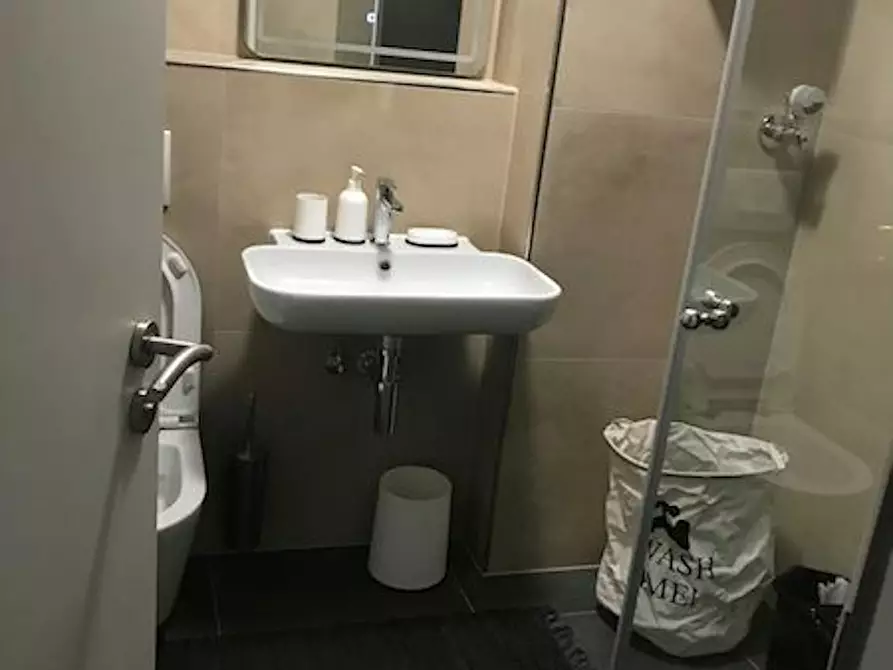 Immagine 5 di Appartamento in affitto  in Bismarckstraße a Berlin