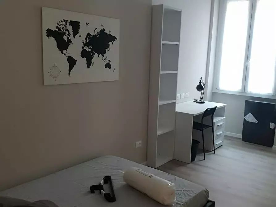 Immagine 1 di Camera in affitto  in Via Disciplini a Milano