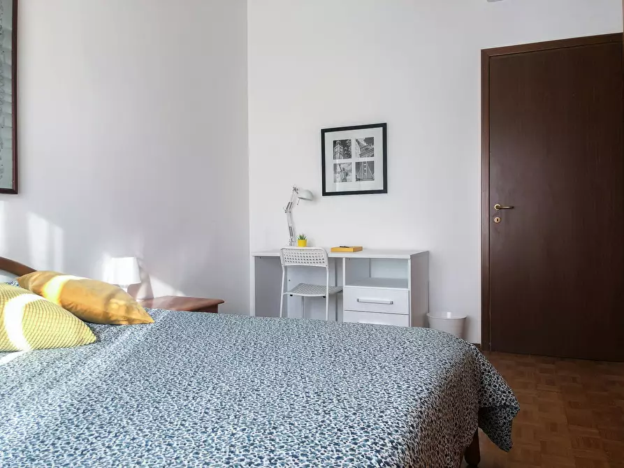 Immagine 4 di Camera in affitto  in Piazzale Lugano a Milano