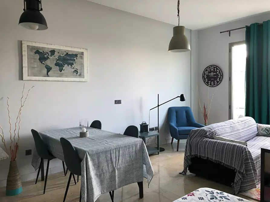 Immagine 5 di Appartamento in affitto  in Calle Laguna del Marquesado a Madrid