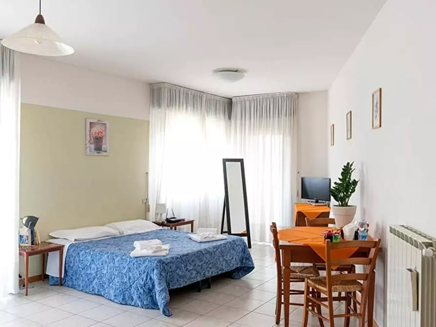 Immagine 1 di Appartamento in affitto  in Viale Michelangelo Buonarroti a Arezzo