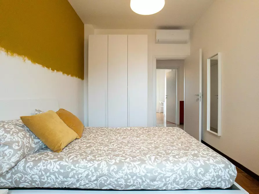 Immagine 4 di Camera in affitto  in Viale Monza a Milano