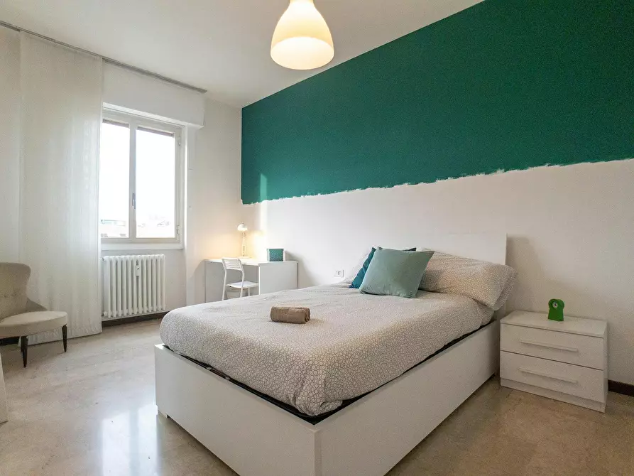 Immagine 1 di Camera in affitto  in Viale Monza a Milano