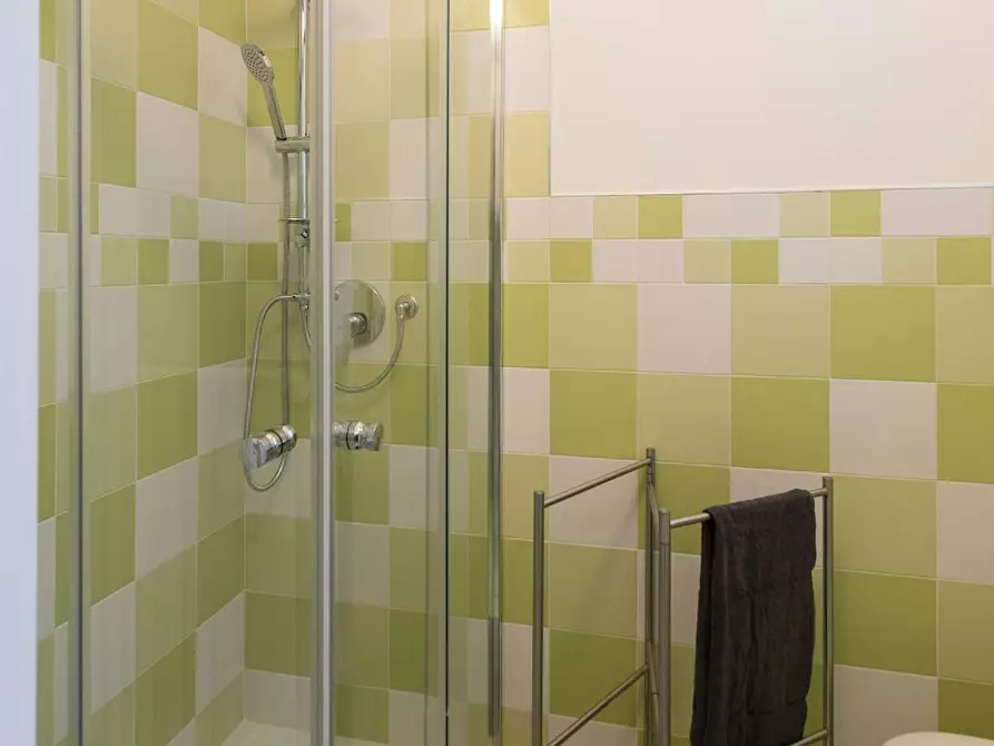 Immagine 8 di Camera in affitto  in Via Lomellina a Milano