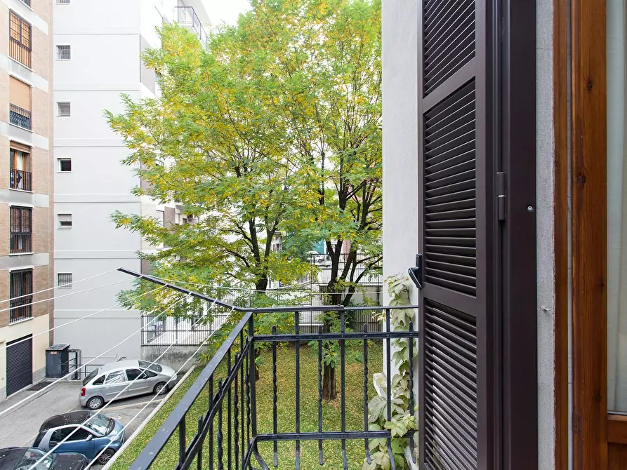 Immagine 8 di Camera condivisa in affitto  in Via Lomellina a Milano