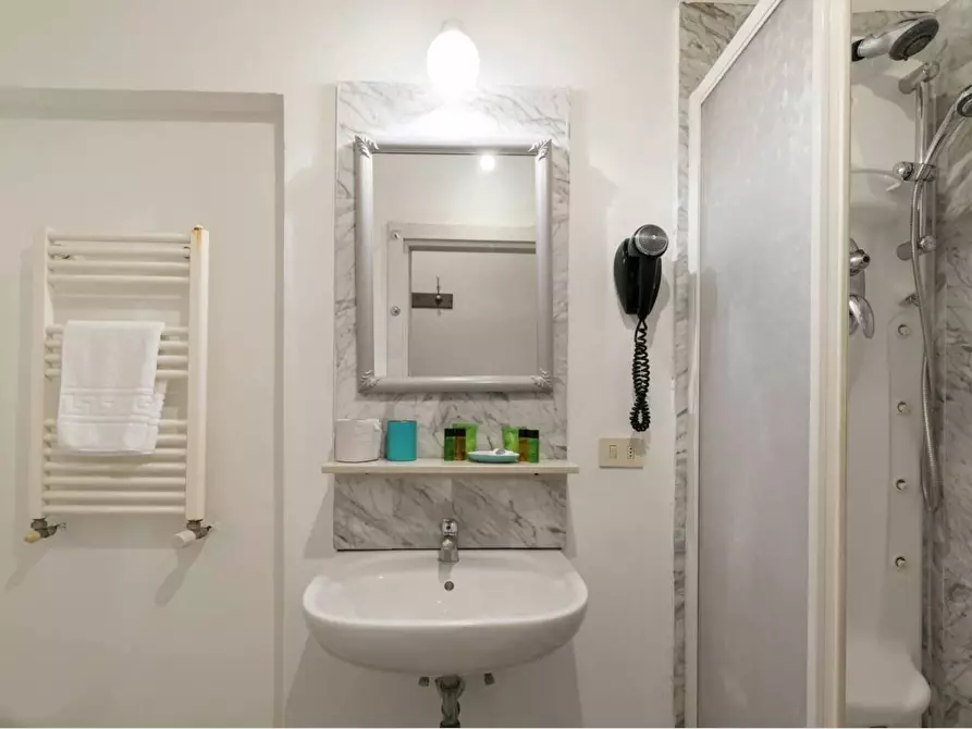 Immagine 6 di Appartamento in affitto  in Via Fiesolana a Firenze