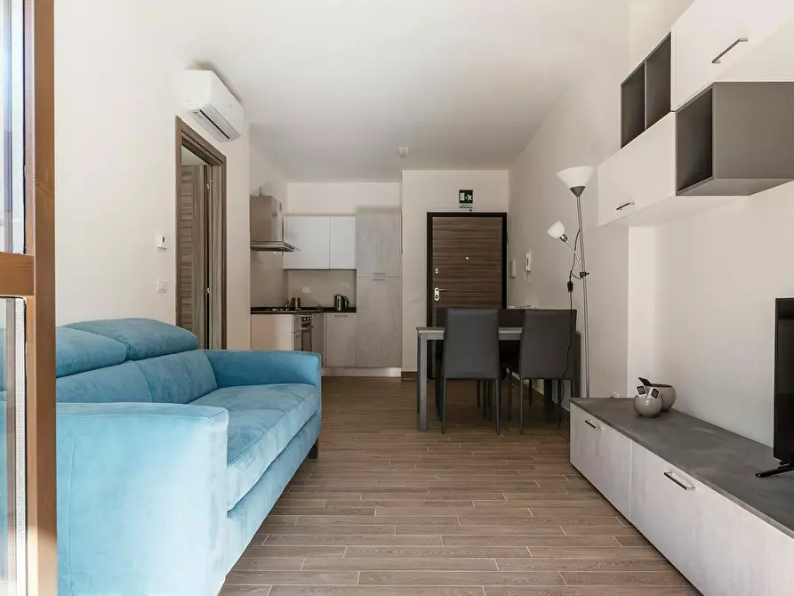 Immagine 3 di Appartamento in affitto  in Via Luigi De Marchi a Roma