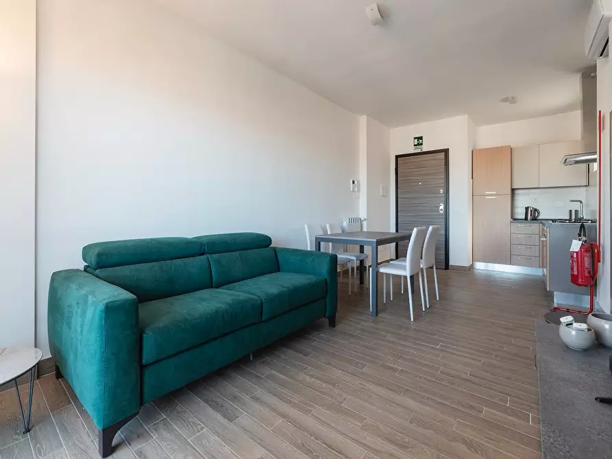 Immagine 4 di Appartamento in affitto  in Via Luigi De Marchi a Roma