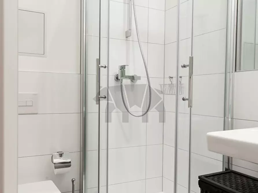 Immagine 10 di Appartamento in affitto  in Helmholtzstraße a Berlin