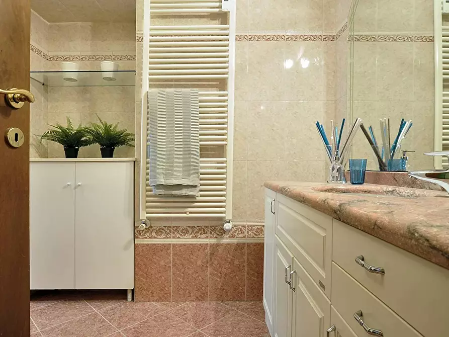 Immagine 7 di Camera in affitto  in Via Perosa a Torino