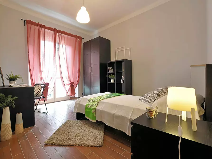 Immagine 4 di Camera in affitto  in Via Perosa a Torino