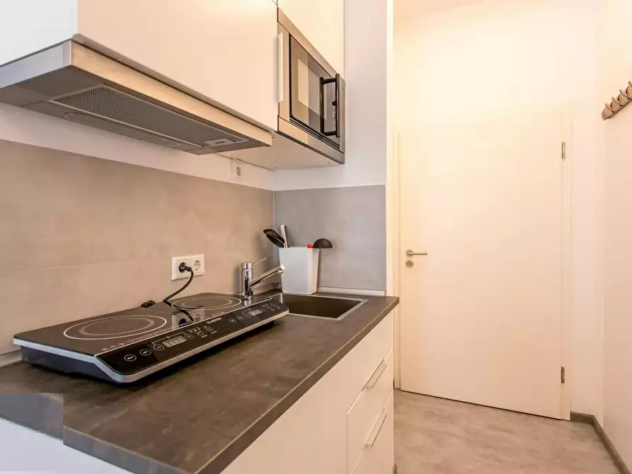 Immagine 3 di Appartamento in affitto  in Taunusstraße a Frankfurt am Main