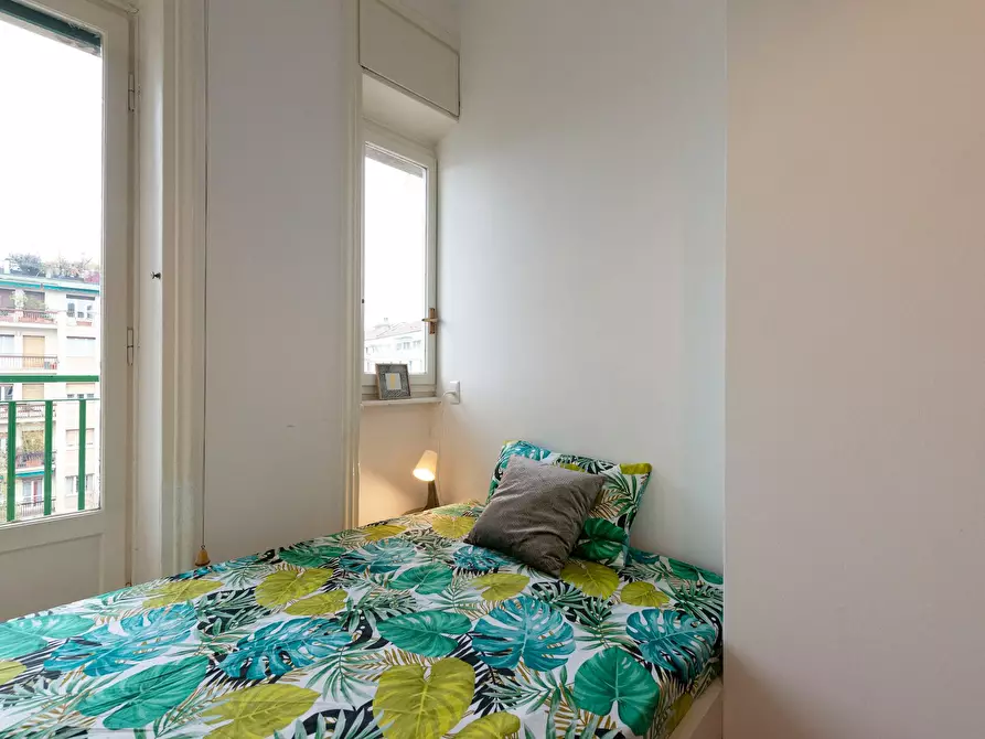 Immagine 2 di Camera in affitto  in Viale Beatrice d'Este a Milano