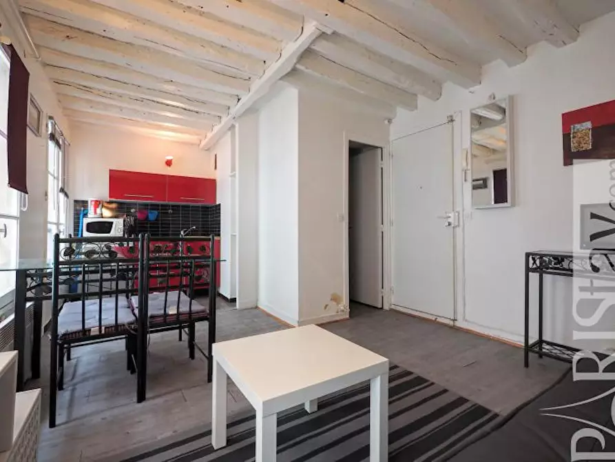 Immagine 2 di Appartamento in affitto  in Rue des Anglais a Paris 05