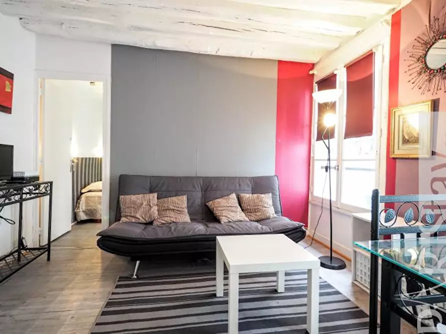 Immagine 5 di Appartamento in affitto  in Rue des Anglais a Paris 05