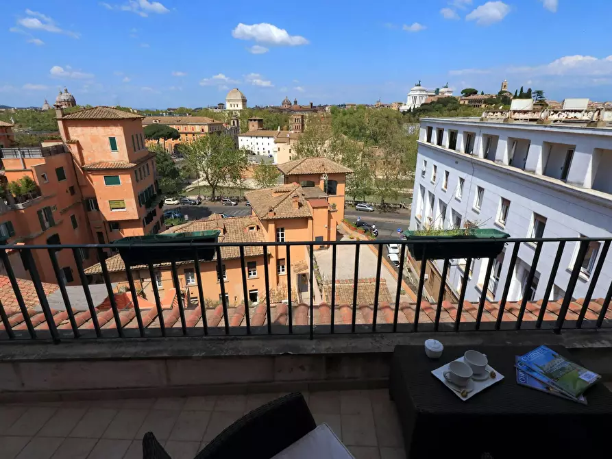 Immagine 6 di Appartamento in affitto  in Via della Botticella a Roma