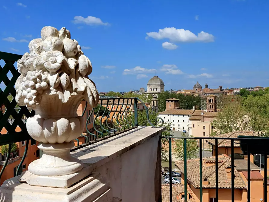 Immagine 7 di Appartamento in affitto  in Via della Botticella a Roma