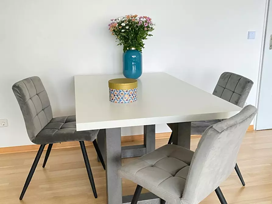 Immagine 10 di Appartamento in affitto  in Theresienhöhe a München