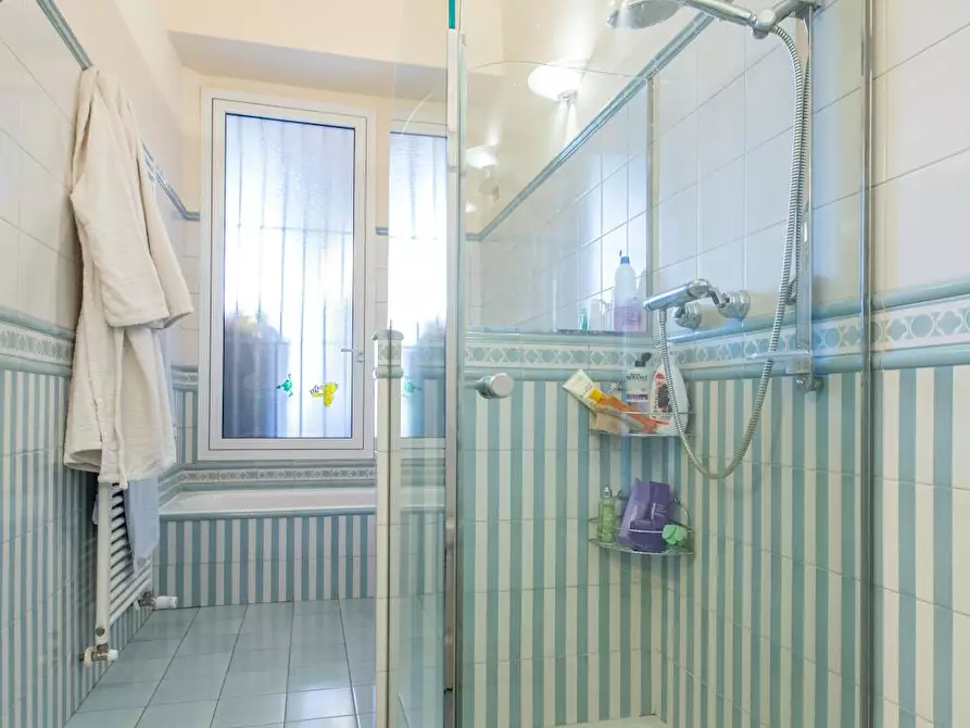 Immagine 4 di Camera in affitto  in Viale Gian Galeazzo a Milano