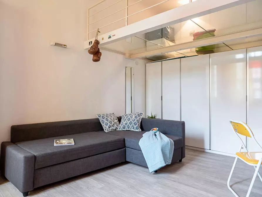 Immagine 1 di Appartamento in affitto  in Via Bezzecca a Milano