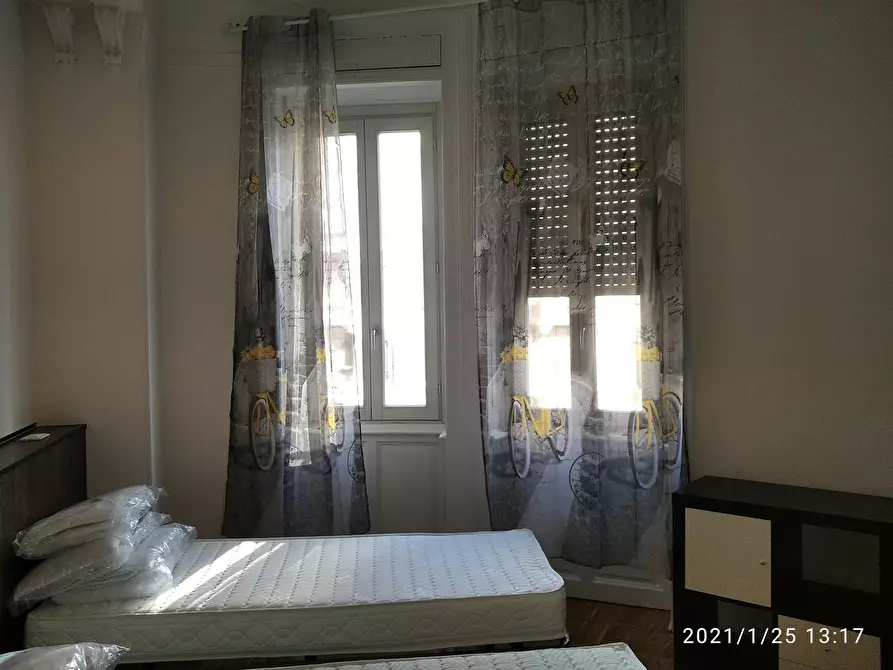 Immagine 2 di Camera condivisa in affitto  in Via Claudio Monteverdi a Milano