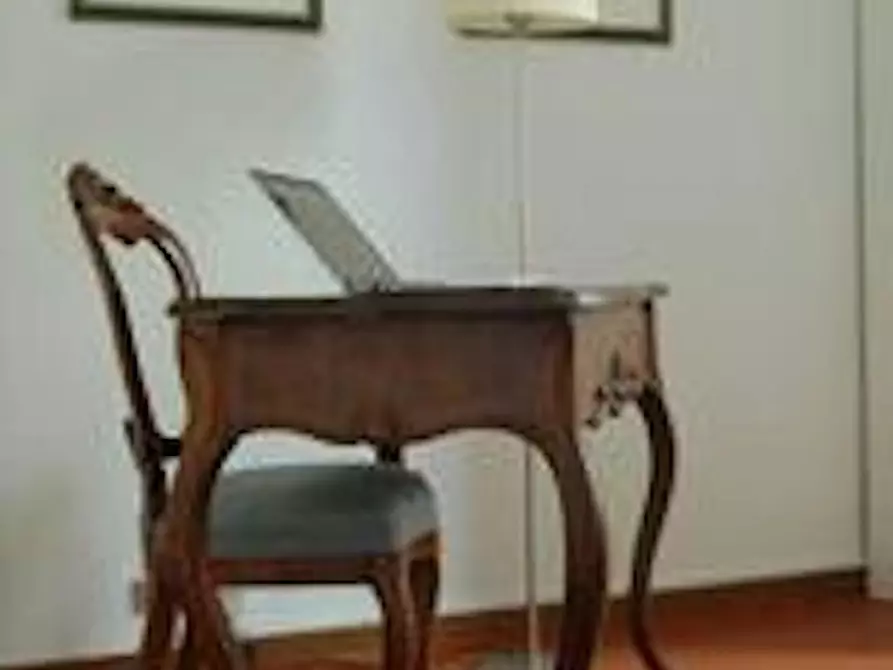 Immagine 5 di Appartamento in affitto  in Piazza di Madonna degli Aldobrandini a Firenze
