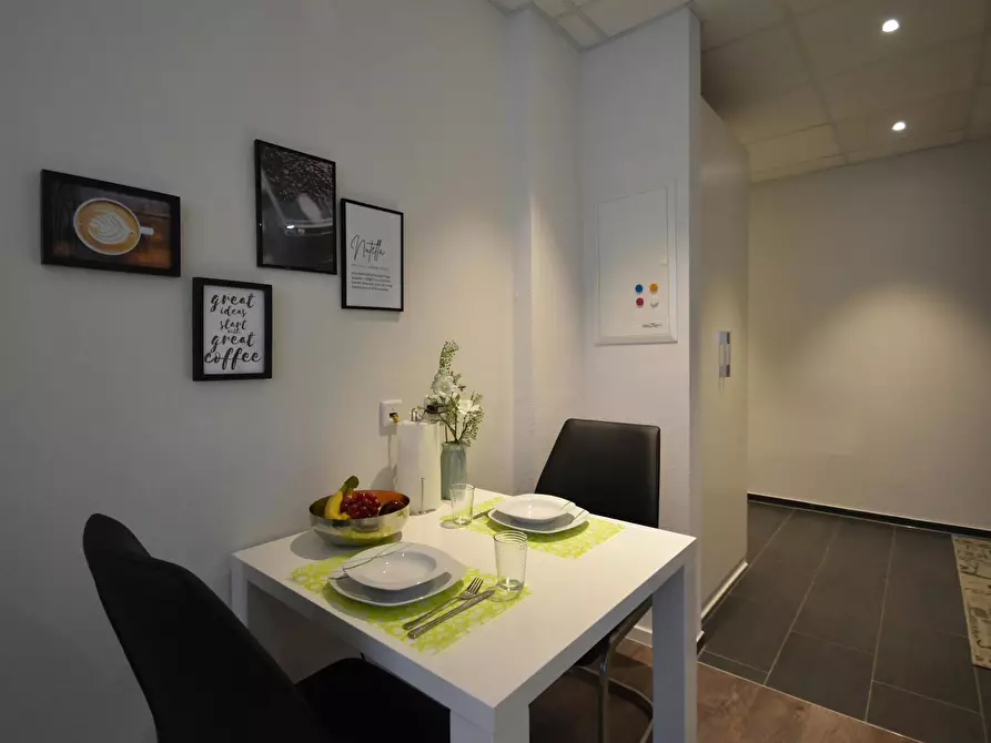 Immagine 8 di Appartamento in affitto  in Triftstraße a Frankfurt am Main