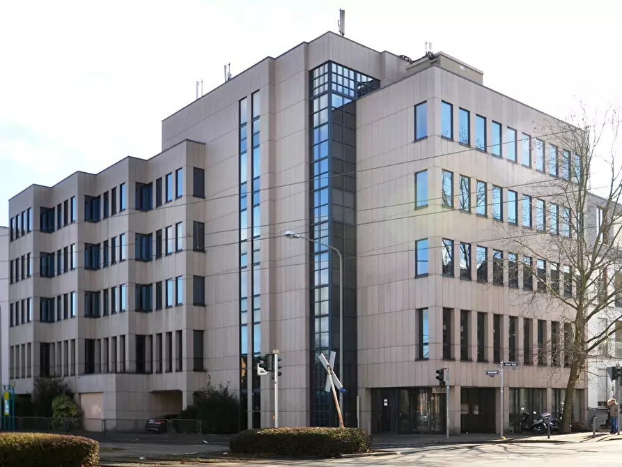 Immagine 9 di Appartamento in affitto  in Triftstraße a Frankfurt am Main