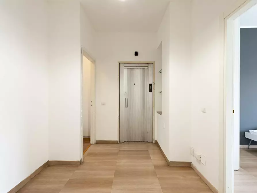 Immagine 3 di Camera in affitto  in Via Leopoldo Cicognara a Milano