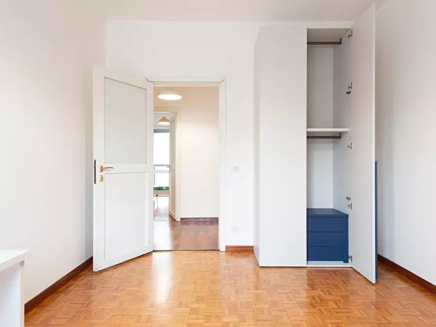 Immagine 2 di Camera in affitto  in Via Leopoldo Cicognara a Milano