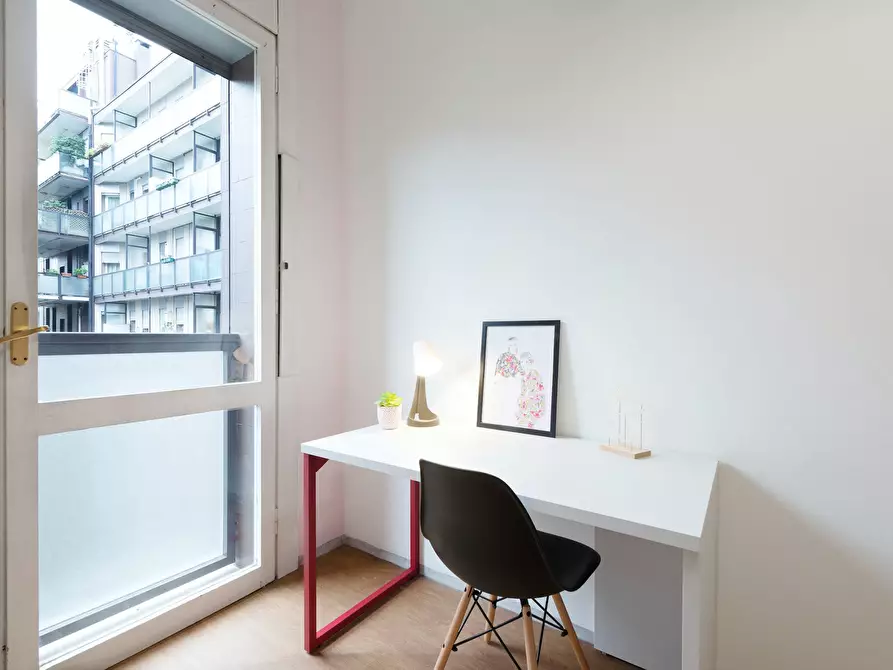 Immagine 4 di Camera in affitto  in Via Leopoldo Cicognara a Milano