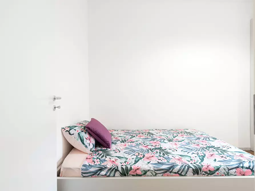 Immagine 3 di Camera in affitto  in Via Leopoldo Cicognara a Milano