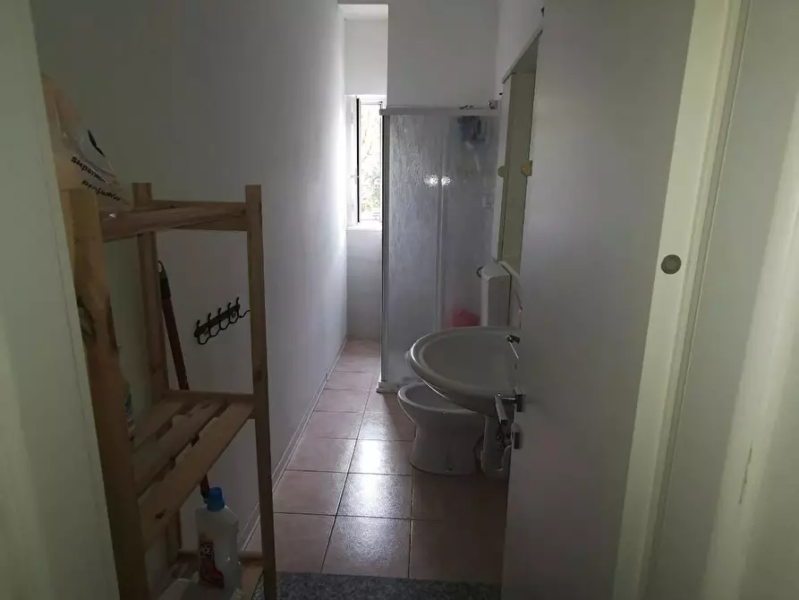 Immagine 10 di Camera in affitto  in Corso Inghilterra a Torino