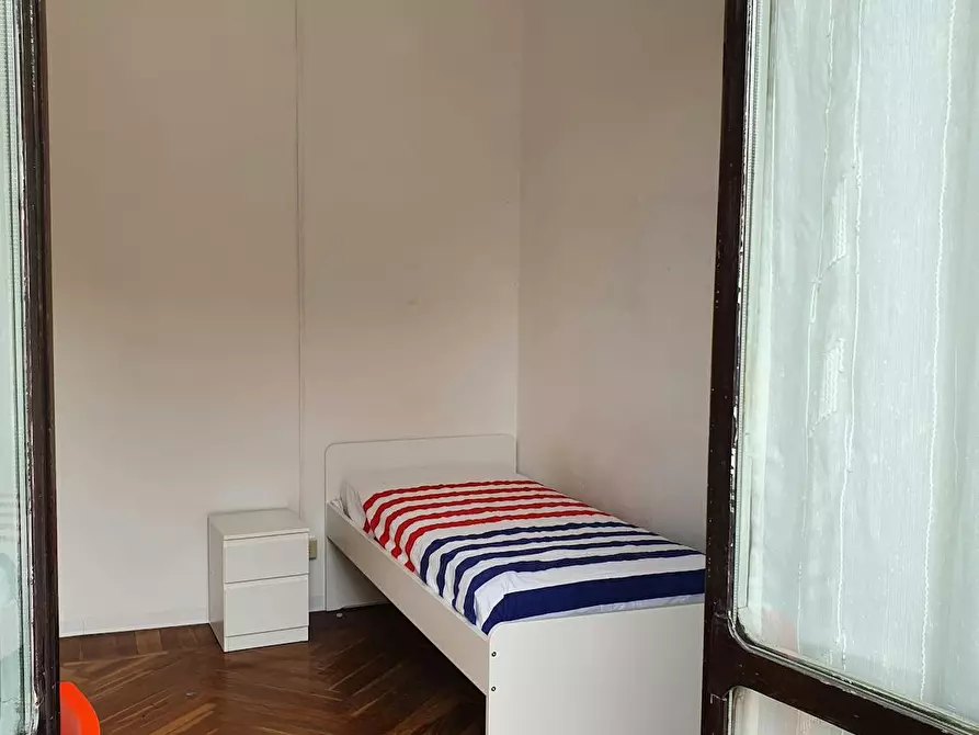 Immagine 6 di Camera in affitto  in Corso Inghilterra a Torino
