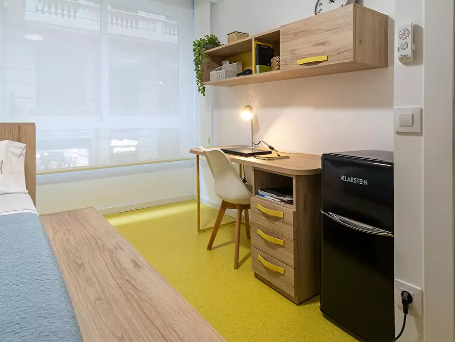 Immagine 3 di Camera in affitto  in Calle Ribera a Valencia