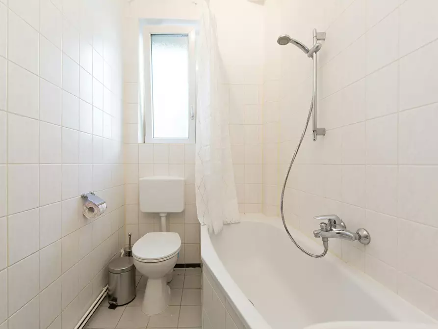 Immagine 8 di Camera in affitto  in Hainstraße a Berlin