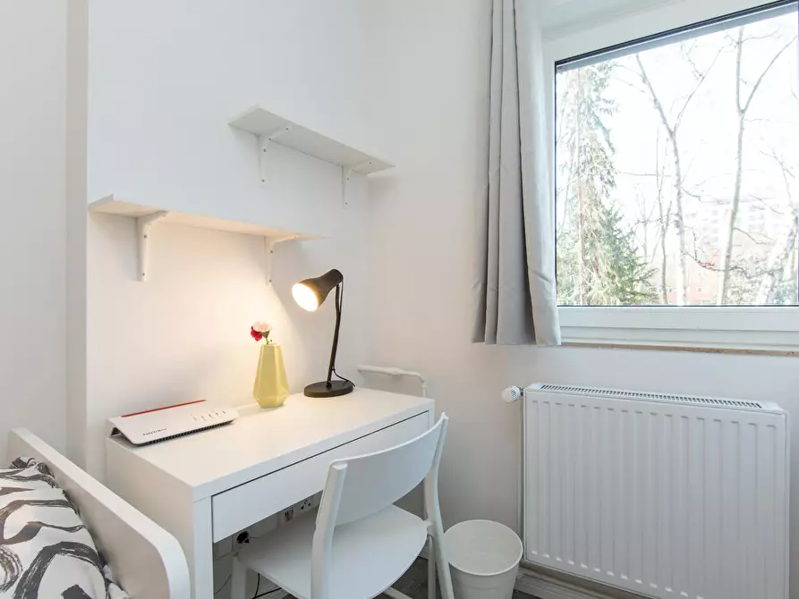 Immagine 2 di Camera in affitto  in Bandelstraße a Berlin