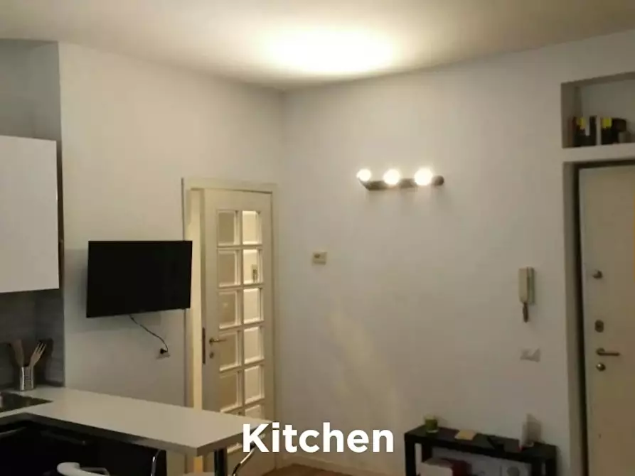 Immagine 4 di Camera in affitto  in Via Pietro Marocco a Milano