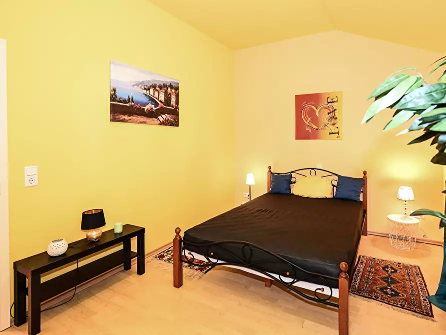 Immagine 8 di Appartamento in affitto  in Endenicher Straße a Bonn