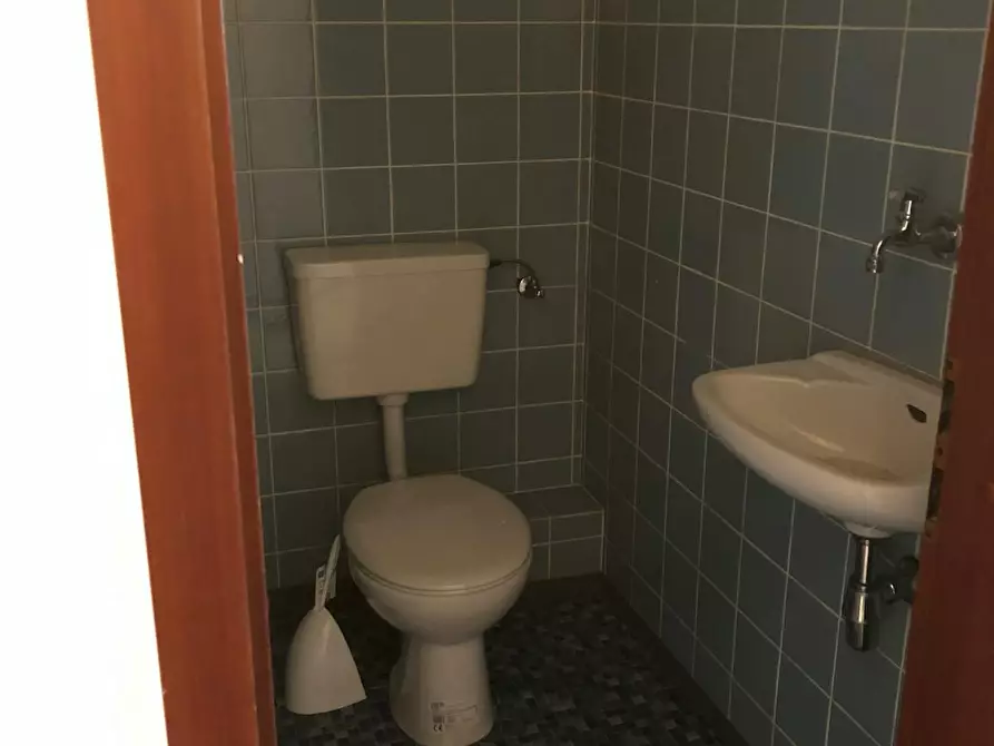 Immagine 10 di Casa indipendente in affitto  in Taubenweg a Gummersbach