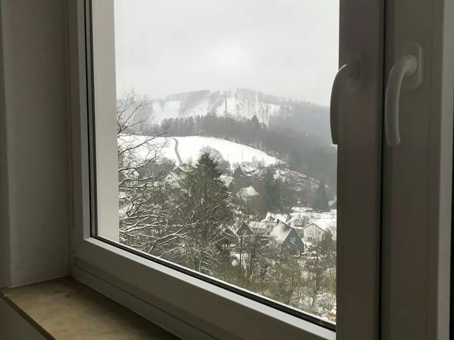 Immagine 7 di Casa indipendente in affitto  in Taubenweg a Gummersbach